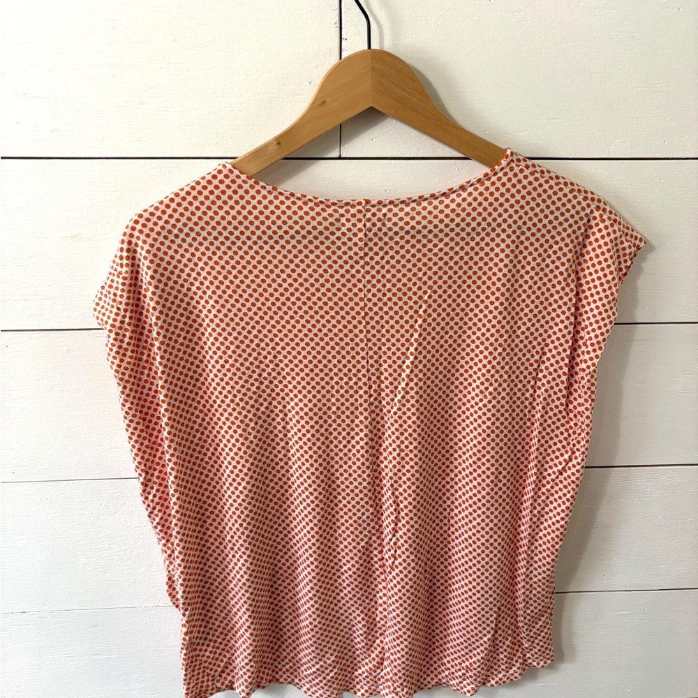 C Women's Red and White Geometric Tee - Picture 4 of 4